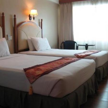 Silam Dynasty Hotel Lahad Datu Bagian luar foto