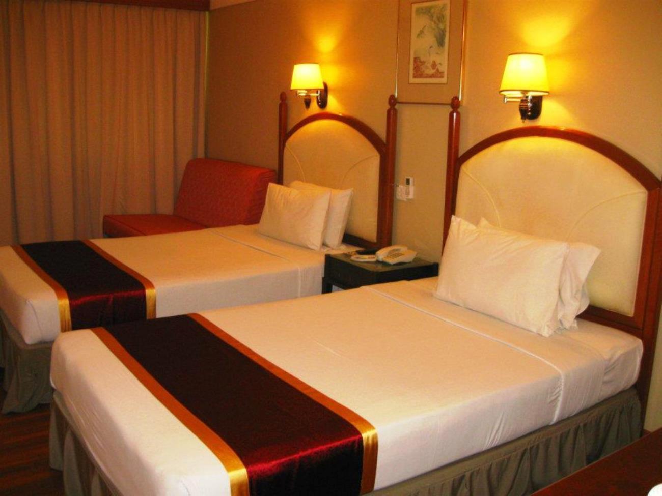 Silam Dynasty Hotel Lahad Datu Bagian luar foto