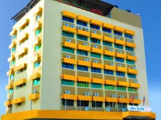 Silam Dynasty Hotel Lahad Datu Bagian luar foto
