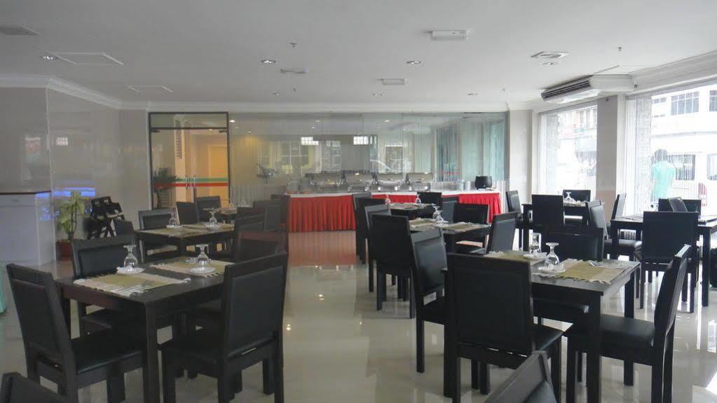 Silam Dynasty Hotel Lahad Datu Bagian luar foto